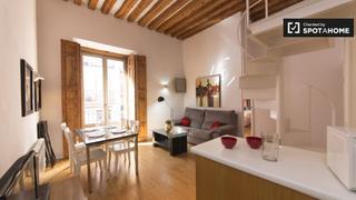 Miete Etagenwohnung in Sol. Apartamento de 3 dormitorios en alquiler en centro, madrid