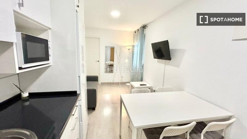 Foto f61125a9-1525-46c7-934c-1d00cca18a20. Alquiler piso estudio en alquiler en Prosperidad, en Madrid