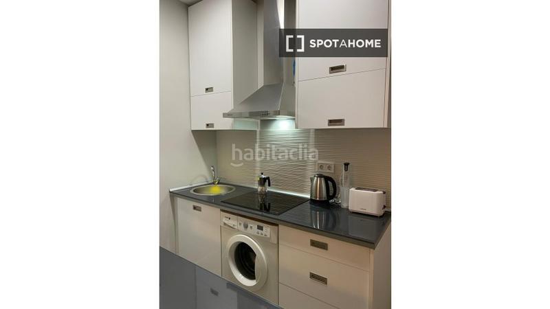 Foto b11894a2-0749-4e4d-b50f-2d706e9d4a16. Rent flat with heating in Vista Alegre Madrid