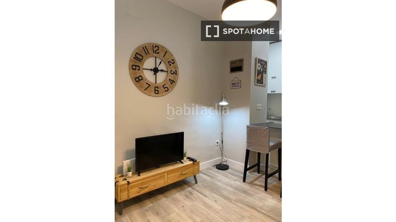 Foto b8326fc0-42cc-4a84-8075-2d135100dd65. Rent flat with heating in Vista Alegre Madrid