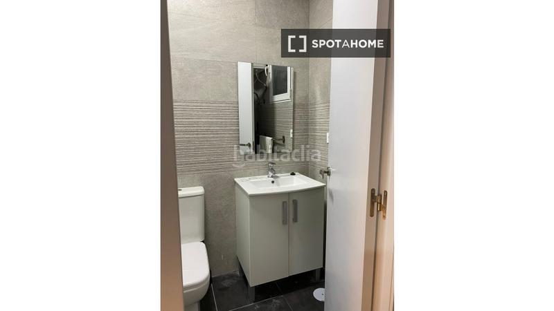 Foto d4d46646-907a-42c2-91b8-cf3a92a01d8b. Rent flat with heating in Vista Alegre Madrid