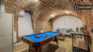 Affitto Appartamento in Embajadores-Lavapiés. Apartamento de 2 dormitorios en alquiler en embajadores, madrid