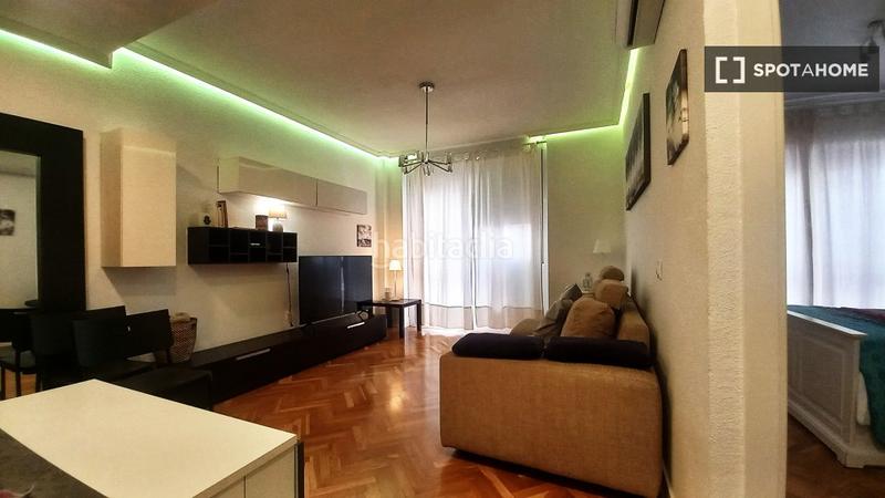 Foto 24f7a6a7-ce07-42b3-8467-83ebba67ff59. Alquiler piso  de 1 dormitorio en alquiler en El Viso, . en Madrid