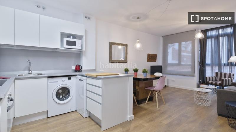 Foto 9509a5cc-0e69-4f56-92b8-33c5b9d2d86b. Rent flat with heating in Cuatro Caminos - Azca Madrid