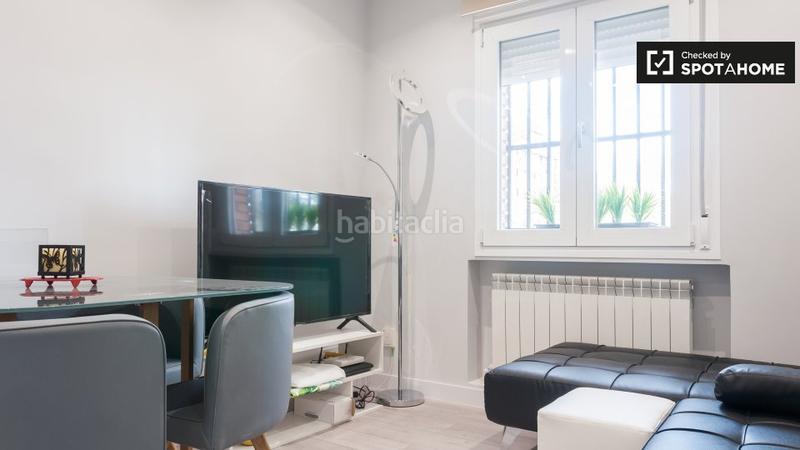 Foto 01a53c3f-e3b3-4873-9c85-0a0e21593fc4. Alquiler piso apartamento de 3 dormitorios en alquiler en Ciudad Universitaria, en Madrid