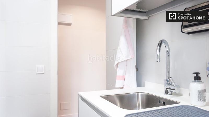 Foto 621ea179-d4e2-48ea-bcdc-9ed82e726877. Alquiler piso apartamento de 3 dormitorios en alquiler en Ciudad Universitaria, en Madrid