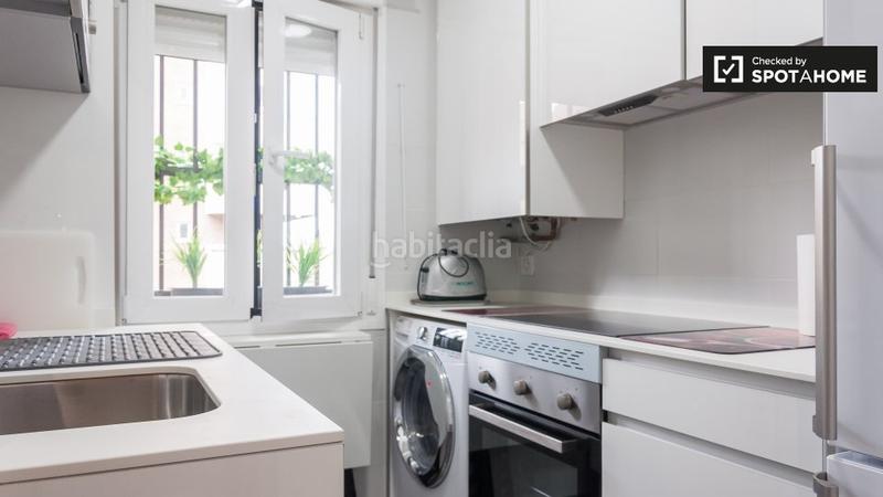 Foto 66466696-0150-4bf1-8aa1-12f4068b7c18. Alquiler piso apartamento de 3 dormitorios en alquiler en Ciudad Universitaria, en Madrid