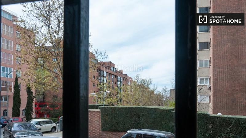 Foto de210759-7b89-4b6b-99b9-108e67d793ef. Alquiler piso apartamento de 3 dormitorios en alquiler en Ciudad Universitaria, en Madrid