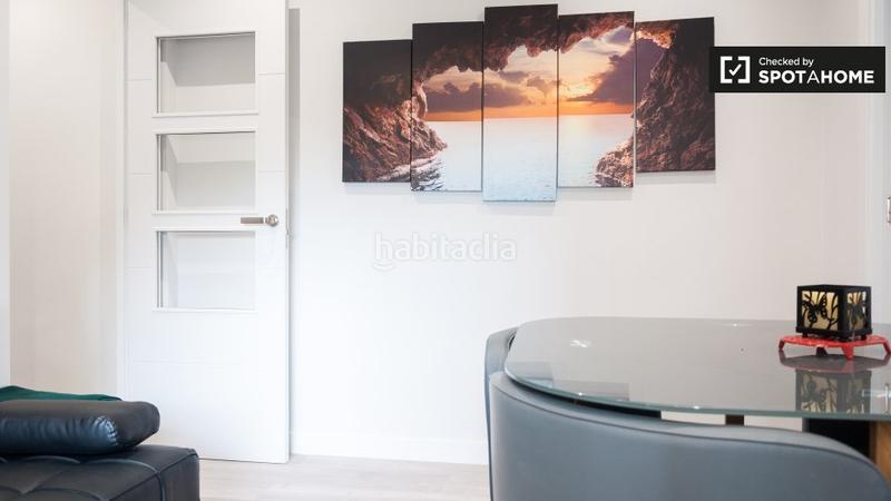 Foto e7646437-34dc-43a0-8ad9-68c4b00d7126. Alquiler piso apartamento de 3 dormitorios en alquiler en Ciudad Universitaria, en Madrid