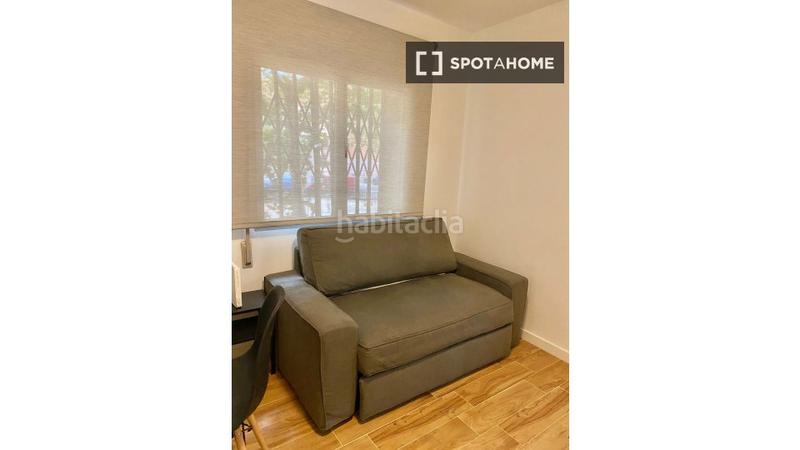 Foto 4a610f9d-82eb-42c3-87df-aa3f38e2b0a2. Alquiler piso estudio en alquiler en Moscardó, en Madrid