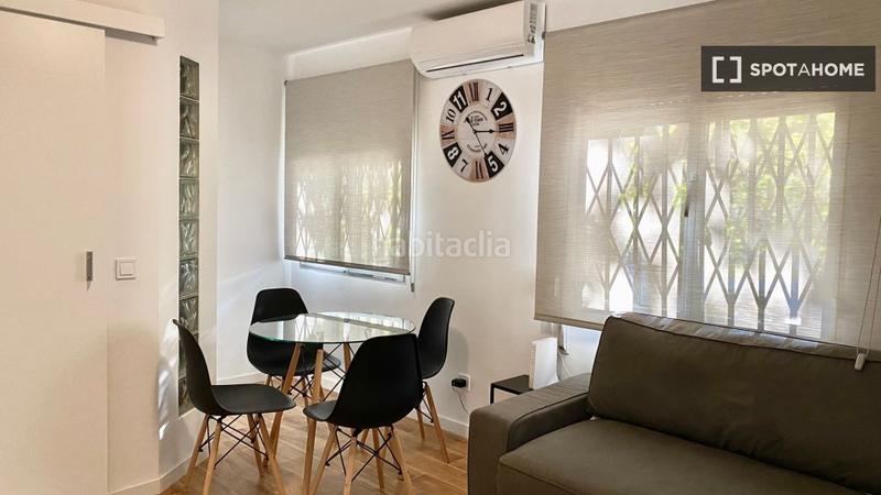 Foto 746387fb-71d9-4a51-b548-28b0fc723cc7. Alquiler piso estudio en alquiler en Moscardó, en Madrid