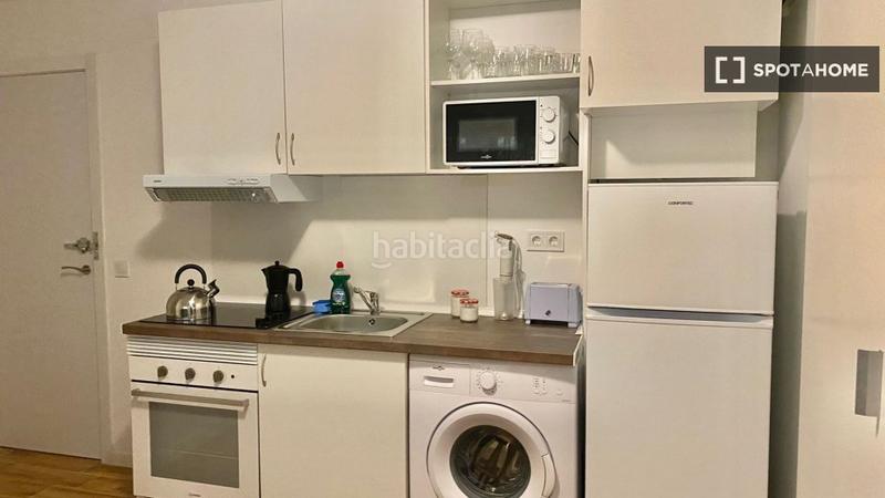 Foto c198c74e-7fb4-4927-8f8c-5b0a07f77248. Alquiler piso estudio en alquiler en Moscardó, en Madrid