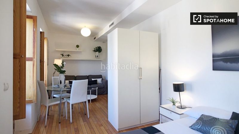 Foto da1c5c35-4ab6-43b7-a61a-37c21f04164a. Rent flat with heating in Puerta del Ángel Madrid