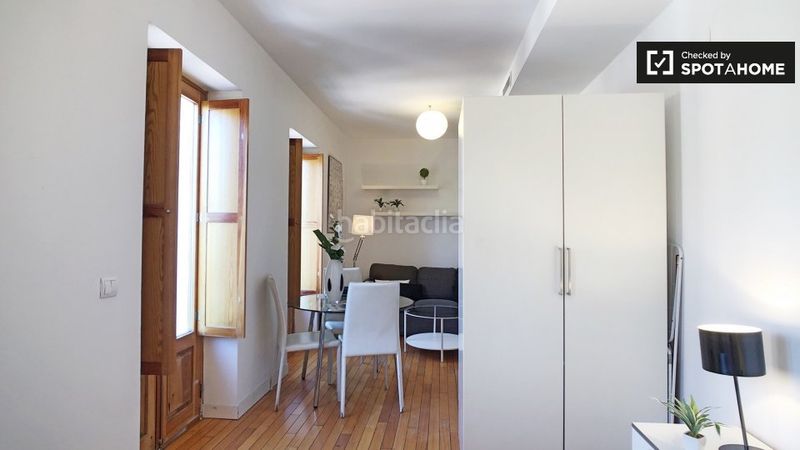 Foto deaa81f0-2972-4edc-b71c-8d062f0d8fdc. Rent flat with heating in Puerta del Ángel Madrid