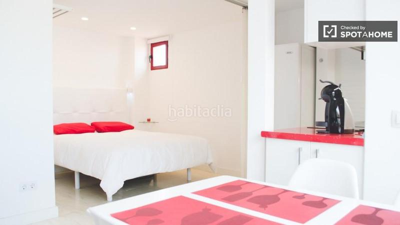Foto 9c357a47-c9fb-4a8b-8b82-6fb270a9fd3e. Alquiler piso estudio en alquiler en Palacio, . en Madrid