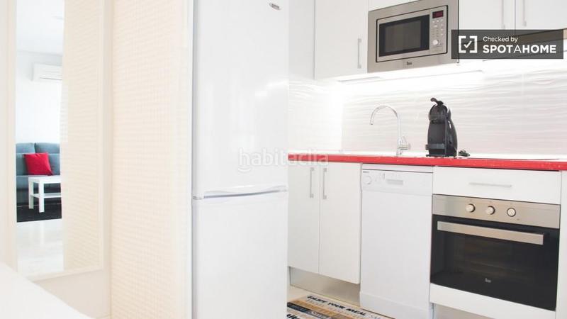 Foto f9b3b88b-a1e0-4529-a798-0e22bca561da. Alquiler piso estudio en alquiler en Palacio, . en Madrid