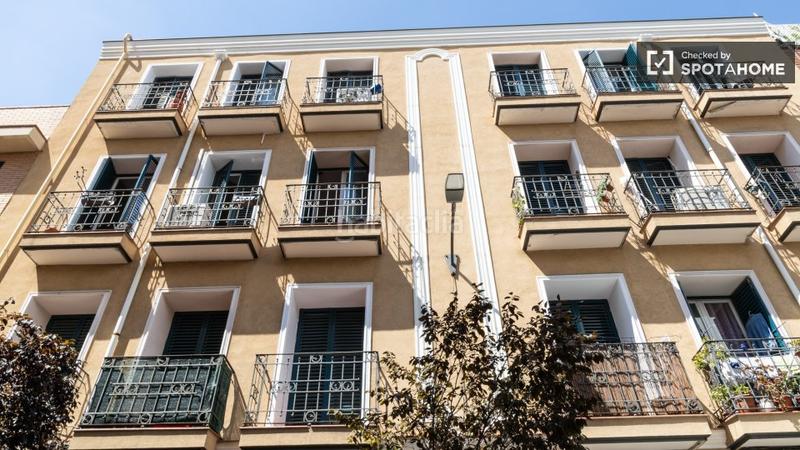 Foto 5b7a078b-0941-45de-af36-f17ef0cb35a3. Alquiler piso se alquila piso de 1 dormitorio en cuatro caminos, . en Madrid