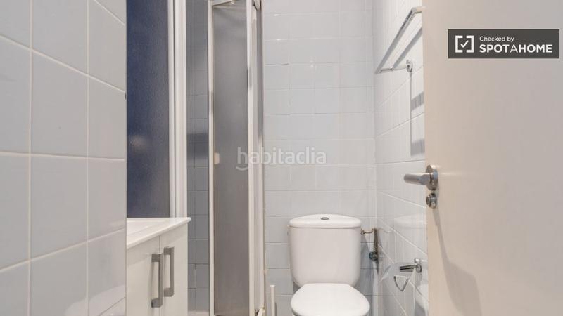 Foto 748147a0-d6d4-4b5d-b86b-5b170b29449b. Alquiler piso se alquila piso de 1 dormitorio en cuatro caminos, . en Madrid