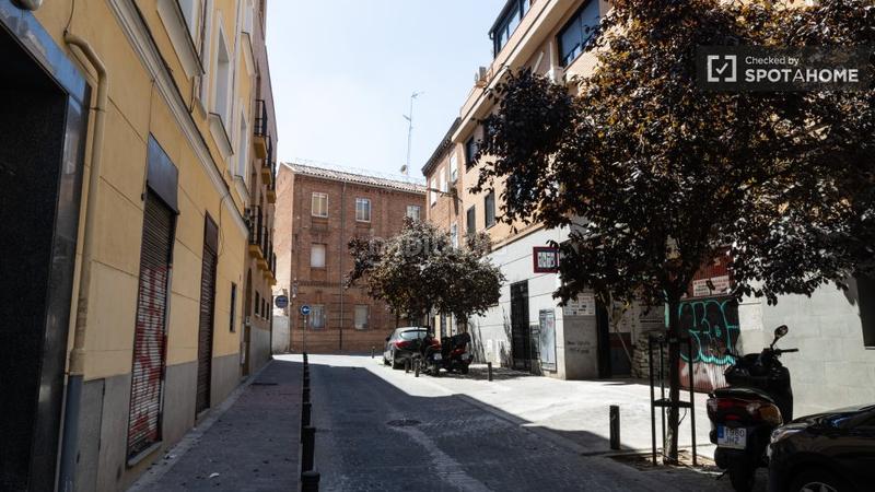 Foto ab38a934-dfd2-45be-9125-9225aadc5a87. Alquiler piso se alquila piso de 1 dormitorio en cuatro caminos, . en Madrid
