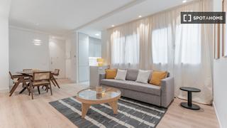 Rent Flat in Justicia-Chueca. Apartamento de 2 dormitorios en alquiler en justicia, madrid