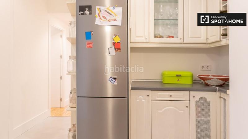 Foto 627a2d7d-f867-48a9-b196-1306ac8bd0ff. Alquiler piso apartamento de 3 habitaciones en alquiler en Madrid