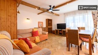 Miete Etagenwohnung in Ensanche de Vallecas-La Gavia. Piso de 4 habitaciones en alquiler en el ensanche de vallecas, m
