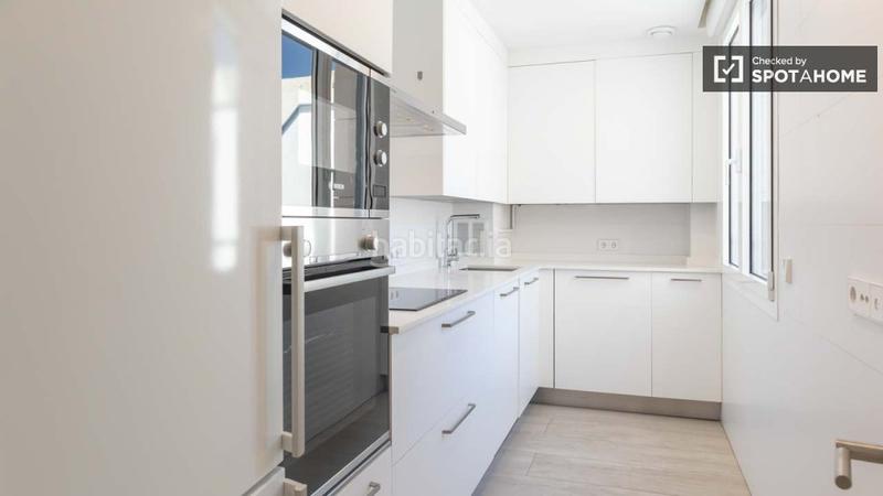 Foto deda4627-5ffc-4952-a77c-41751376fe9e. Affitto appartamento con riscaldamento in El Viso Madrid