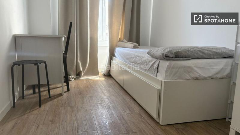 Foto 0a193bab-fb5d-4991-a51c-2e0b3cc98d12. Alquiler piso  de 3 dormitorios en alquiler en Bellas Vistas, . en Madrid