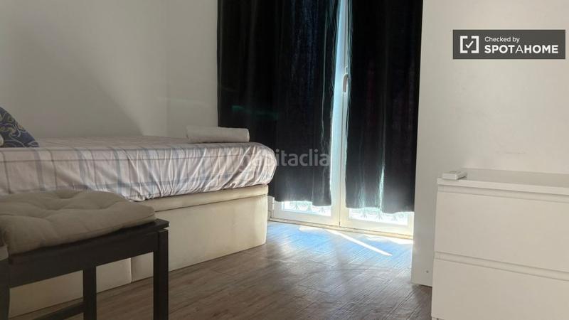 Foto f95add73-8768-443f-b373-fb045fc0bd16. Alquiler piso  de 3 dormitorios en alquiler en Bellas Vistas, . en Madrid
