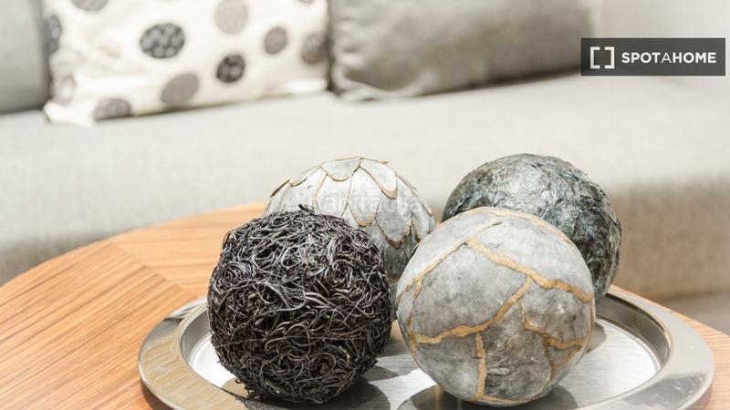 Foto f67d8789-c3fc-4263-9a27-fb6cfa262d80. Location appartement avec chauffage dans Sol Madrid