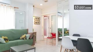 Flat in Embajadores-Lavapiés