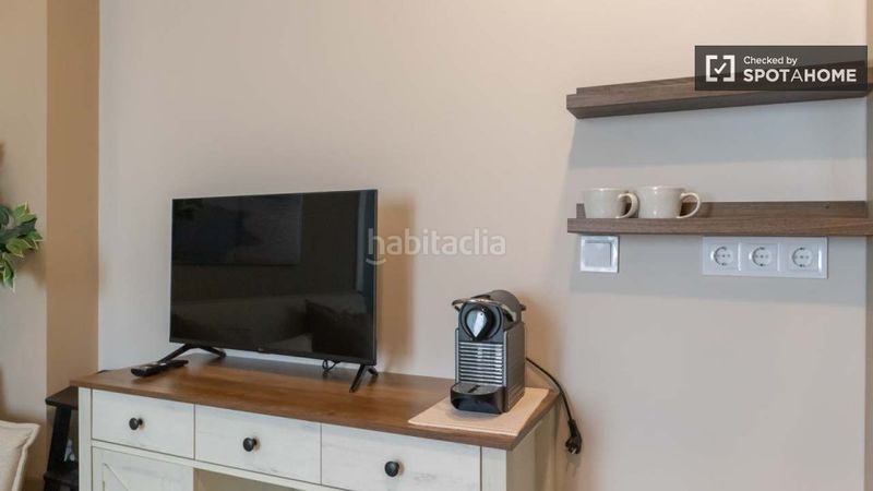 Foto 5d46ce83-46fd-4b4e-a45b-4dffc9f0ee52. Alquiler piso  en alquiler de 1 dormitorio en Ventas, en Madrid