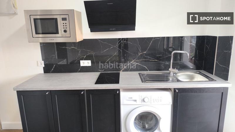 Foto 0f4e1dfd-e220-43c5-ade1-69fa51d1a35f. Alquiler piso estudio en alquiler en Los Rosales, en Madrid
