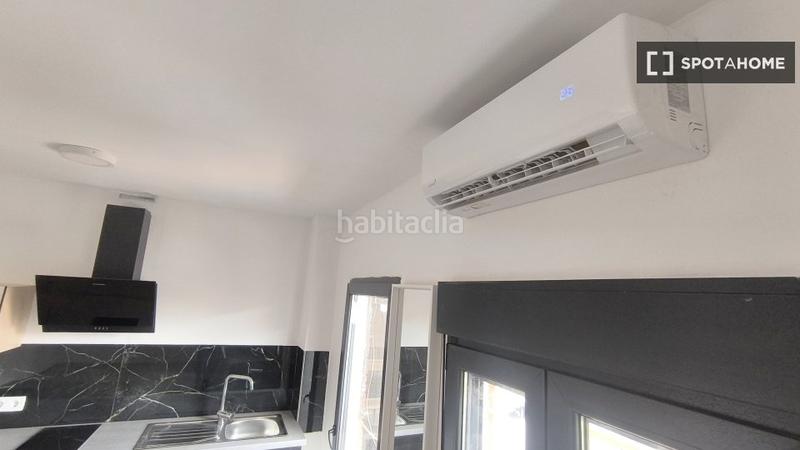 Foto a14f975a-a657-4761-a5a5-8dc2cc5e7560. Location appartement avec chauffage dans Los Rosales Madrid