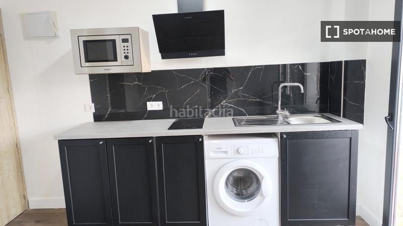 Foto 1af5a8aa-0bd8-4657-8c76-fba32f69b79e. Miete etagenwohnung mit heizung in Los Rosales Madrid