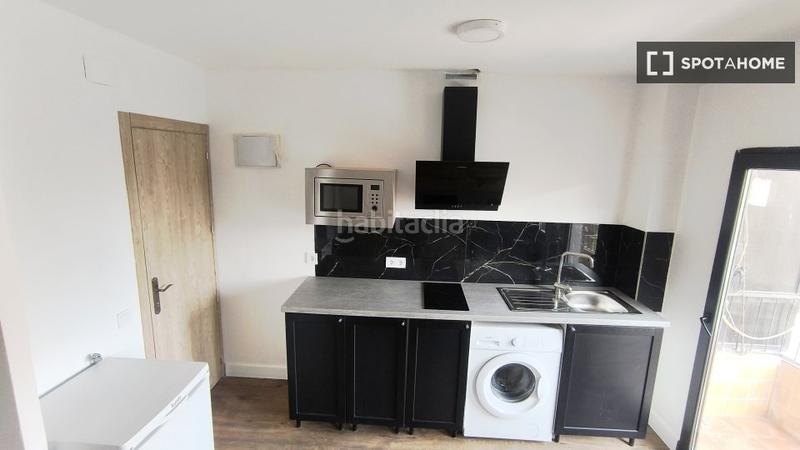 Foto 562b5935-4254-4a53-a3ac-6701b2a92ff3. Miete etagenwohnung mit heizung in Los Rosales Madrid