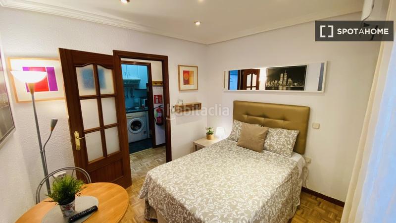 Foto 3858ce34-563a-44f1-89d4-ca74fb324c23. Alquiler piso estudio en alquiler en Sol, en Sol Madrid