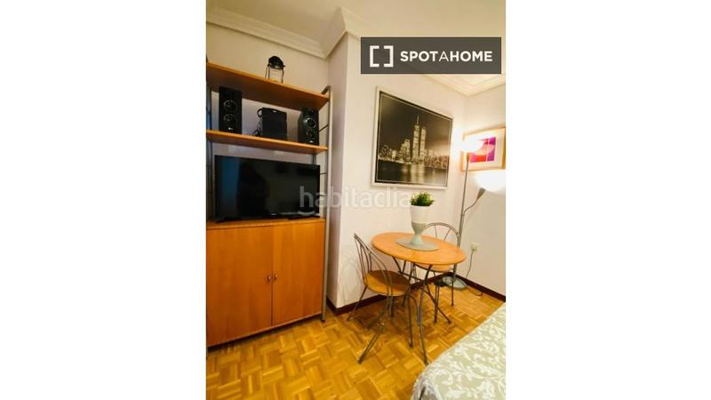 Foto 94e3b6e9-3df3-4762-a2dc-e740ef089a07. Alquiler piso estudio en alquiler en Sol, en Sol Madrid
