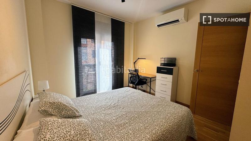Foto b924bf8f-4ae5-42f4-8fae-1ad001bab5eb. Affitto appartamento con riscaldamento in Numancia Madrid