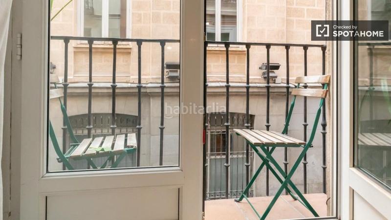 Foto df76b866-c856-4fd2-8179-221a0c60c0ef. Rent flat with heating in Sol Madrid