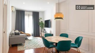 Affitto Appartamento in Universidad-Malasaña. Apartamento de 3 dormitorios en alquiler en universidad, madrid