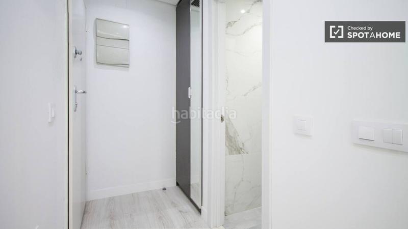 Foto 74720f4d-3ab0-4c69-b31c-05de97b84c8a. Alquiler piso estudio en alquiler en universidad, en Madrid