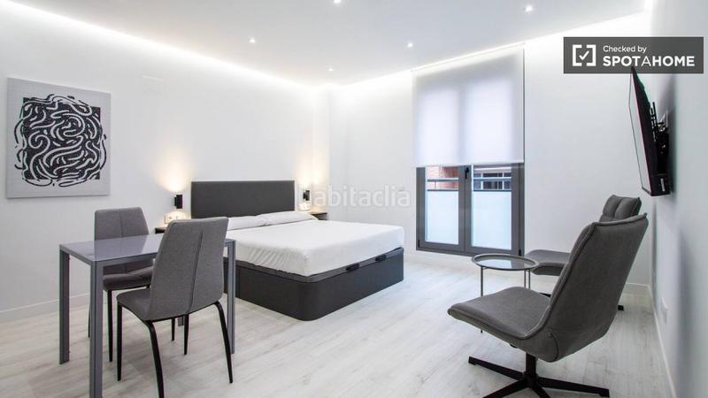Foto dfe380b2-8ad5-4060-80b2-231dc7b8251a. Alquiler piso estudio en alquiler en universidad, en Madrid