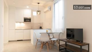 Location Appartement à Palacio. Estudio en alquiler en palacio, madrid