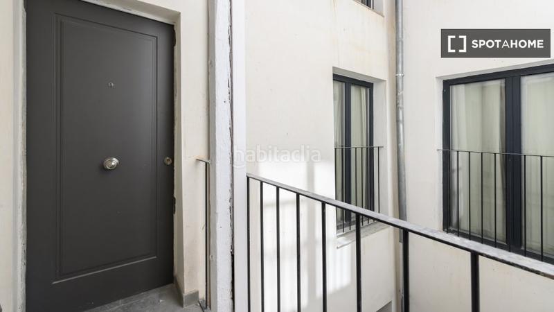 Foto 8d8deb4f-8502-4060-b61f-399b60768363. Alquiler piso  de 1 dormitorio en alquiler en embajadores, . en Madrid