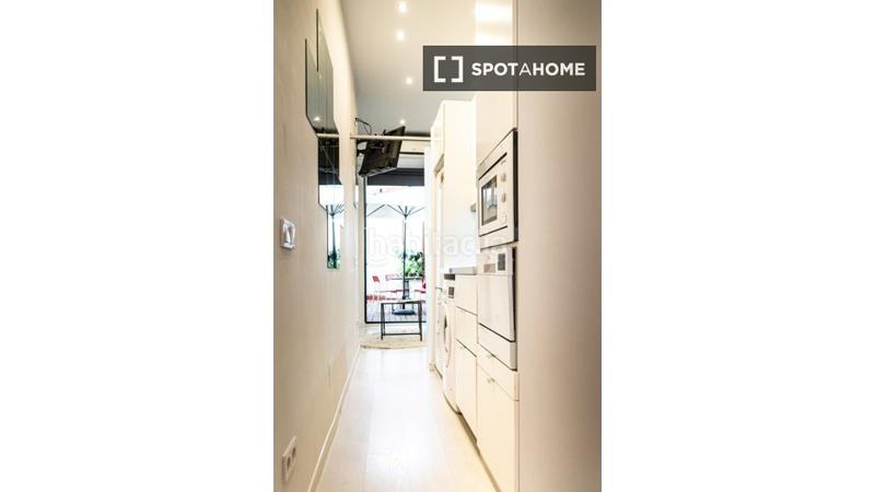 Foto eebf31ee-6232-4808-912b-2dd636ab617e. Alquiler piso estudio en alquiler en castillejos, en Madrid