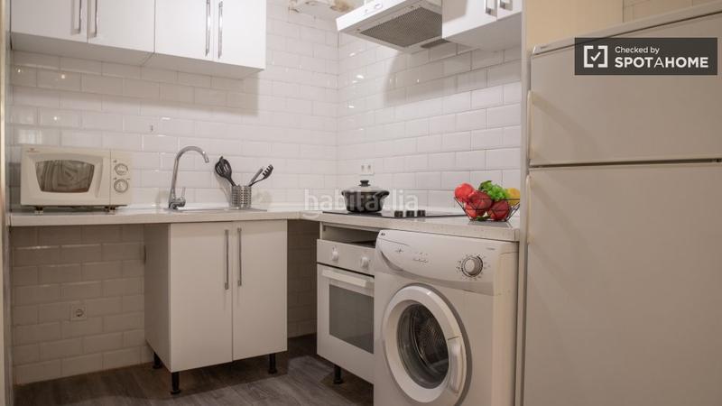 Foto 7ab3864c-8e44-4c6f-8332-5e0e5acf859d. Alquiler piso apartamento de 3 dormitorios en alquiler en Campamento, en Madrid