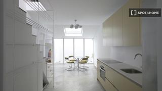 Lloguer Pis a Berruguete. Apartamento de 2 dormitorios en alquiler en berruguete, madrid