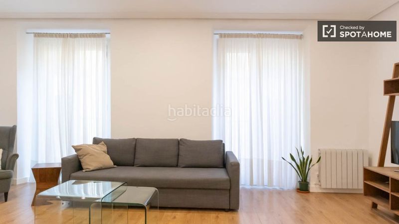 Foto 1773277e-a1ab-483b-9af5-90cc54f981fa. Alquiler piso apartamento de 2 dormitorios en alquiler en Palacio, en Madrid