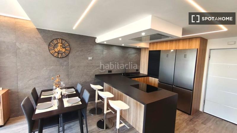 Foto 50097dee-6b09-46c5-b0a2-7c5399db559a. Rent flat with heating in Simancas Madrid